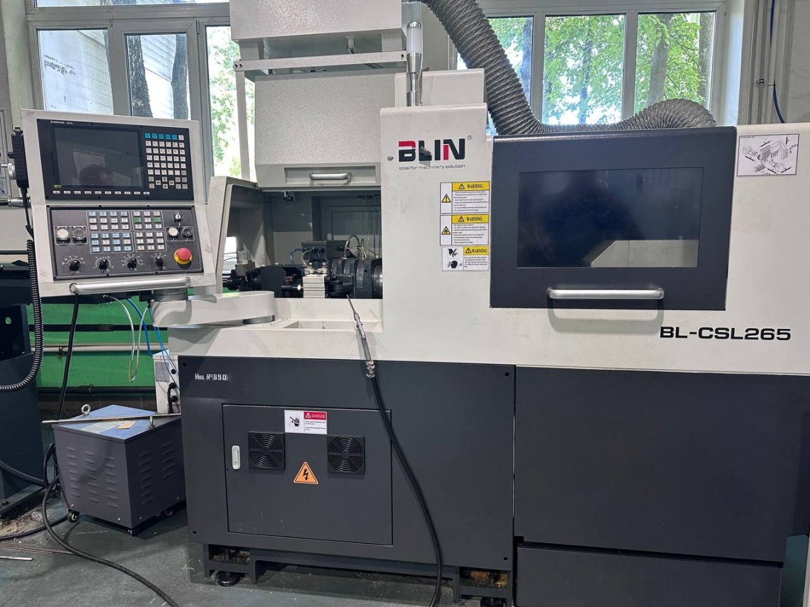  Haas VF-5